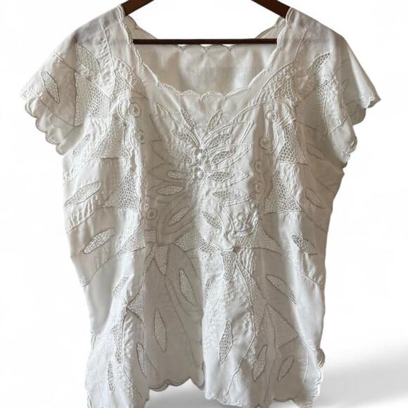 White Embroidered Cutwork Linen Top Scalloped Cottagecore Boho Tunic - Picture 8 of 8